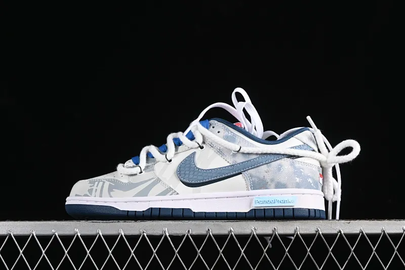 All Categories Nk SB Dunk Series Nk SB Dunk Low Low-top casual sneakers Nk Dunk Low Panda Prank Wave Fisherman-Silver Sea Blue Shark Low-top casual sneakers DD1391-400
